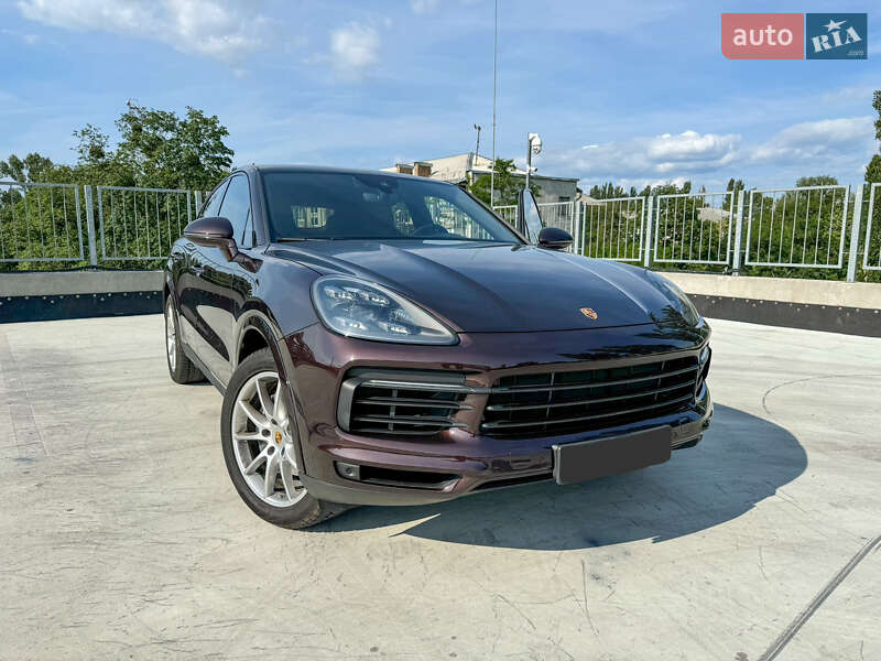 Porsche Cayenne Coupe 2021