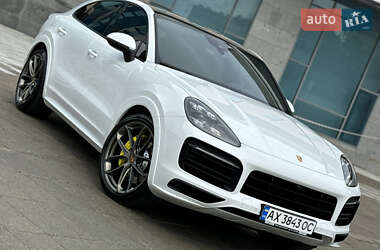 Внедорожник / Кроссовер Porsche Cayenne Coupe 2019 в 