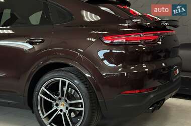 Внедорожник / Кроссовер Porsche Cayenne Coupe 2021 в 