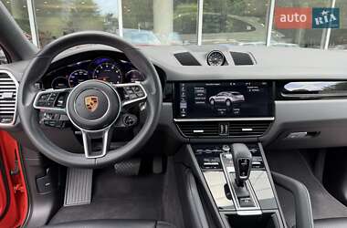 Внедорожник / Кроссовер Porsche Cayenne Coupe 2019 в 