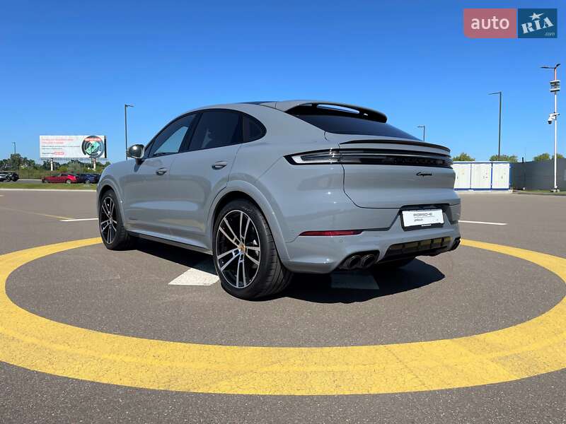 Позашляховик / Кросовер Porsche Cayenne Coupe 2024 в Києві