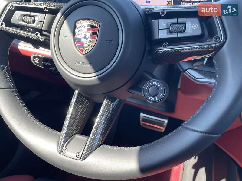 Позашляховик / Кросовер Porsche Cayenne Coupe 2024 в Києві