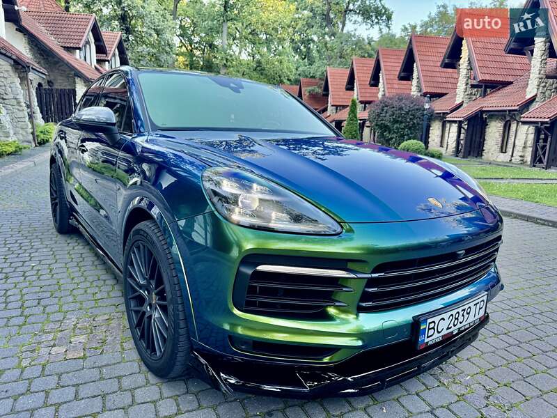 Внедорожник / Кроссовер Porsche Cayenne Coupe 2019 в Львове