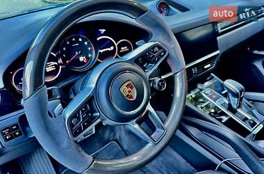 Внедорожник / Кроссовер Porsche Cayenne Coupe 2019 в 