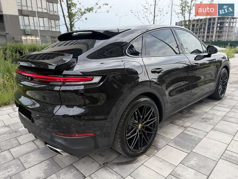 Позашляховик / Кросовер Porsche Cayenne Coupe 2024 в Києві