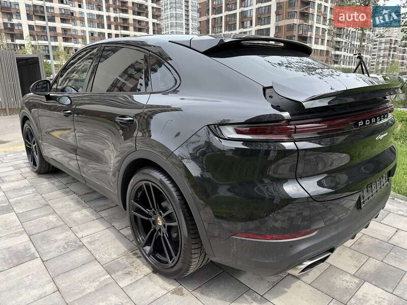 Позашляховик / Кросовер Porsche Cayenne Coupe 2024 в Києві