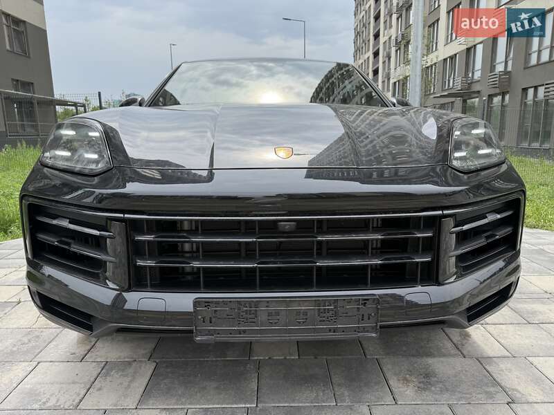 Позашляховик / Кросовер Porsche Cayenne Coupe 2024 в Києві
