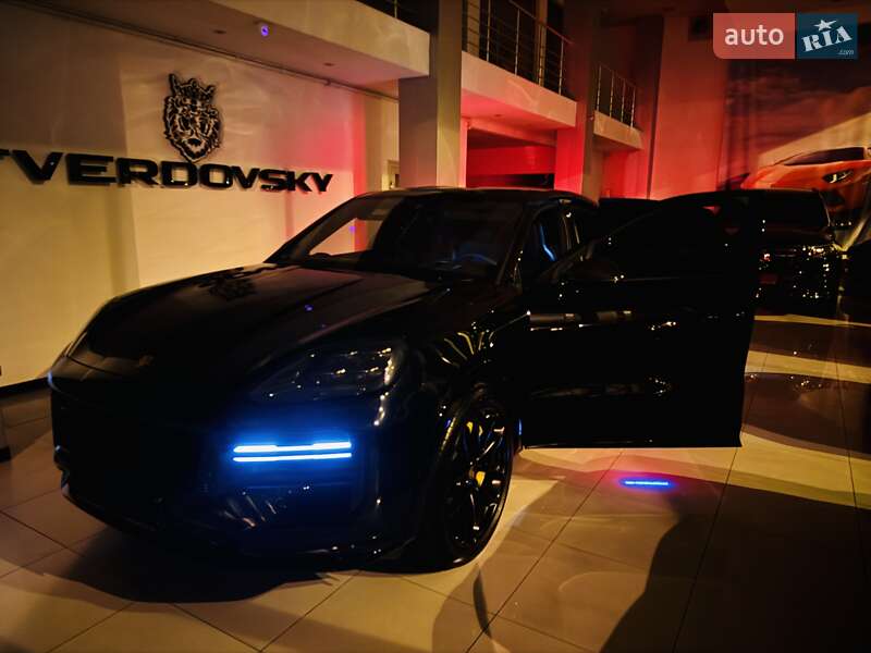 Внедорожник / Кроссовер Porsche Cayenne Coupe 2023 в Одессе