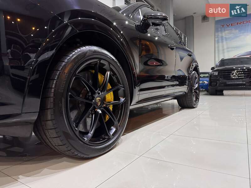 Внедорожник / Кроссовер Porsche Cayenne Coupe 2023 в Одессе