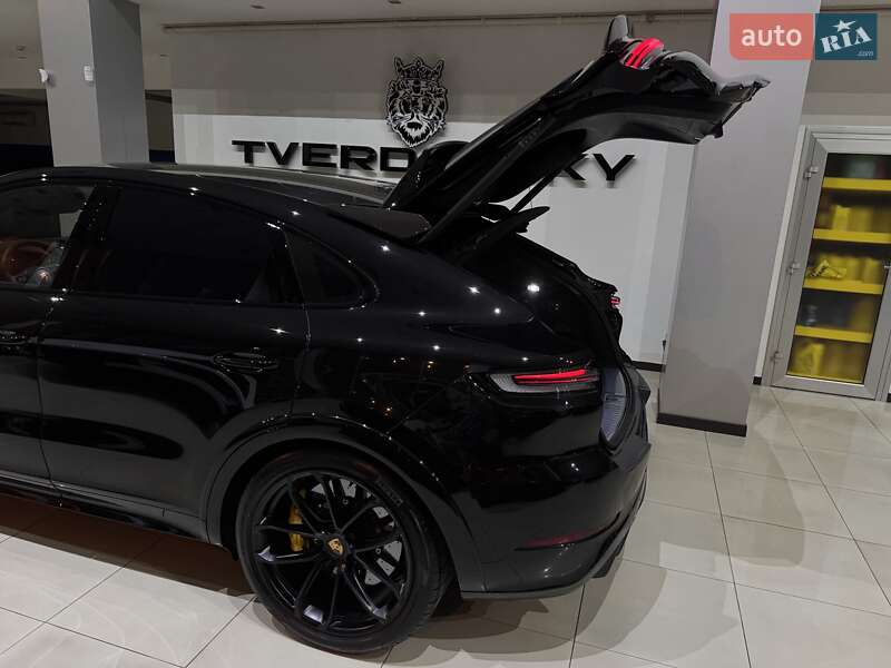 Внедорожник / Кроссовер Porsche Cayenne Coupe 2023 в Одессе