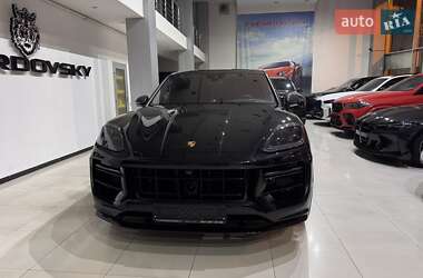 Внедорожник / Кроссовер Porsche Cayenne Coupe 2023 в 