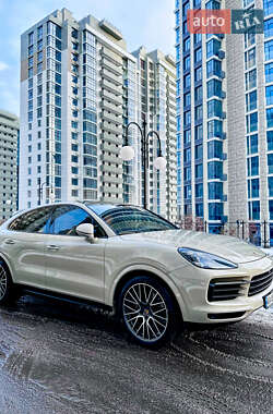 Позашляховик / Кросовер Porsche Cayenne Coupe 2021 в Києві