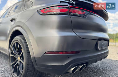 Внедорожник / Кроссовер Porsche Cayenne Coupe 2019 в 
