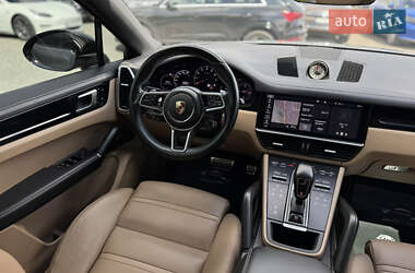 Внедорожник / Кроссовер Porsche Cayenne Coupe 2019 в 
