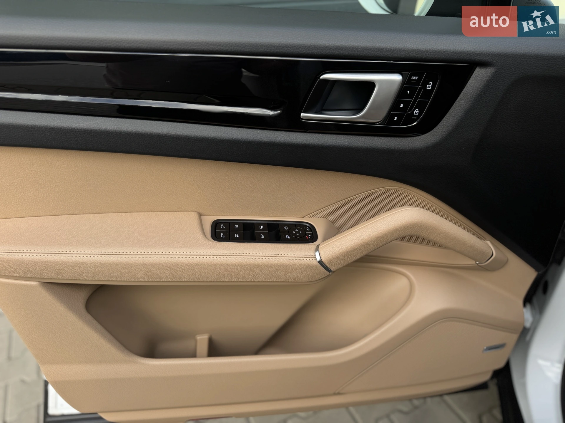 2019 Porsche Cayenne Coupe - мініатюра 107