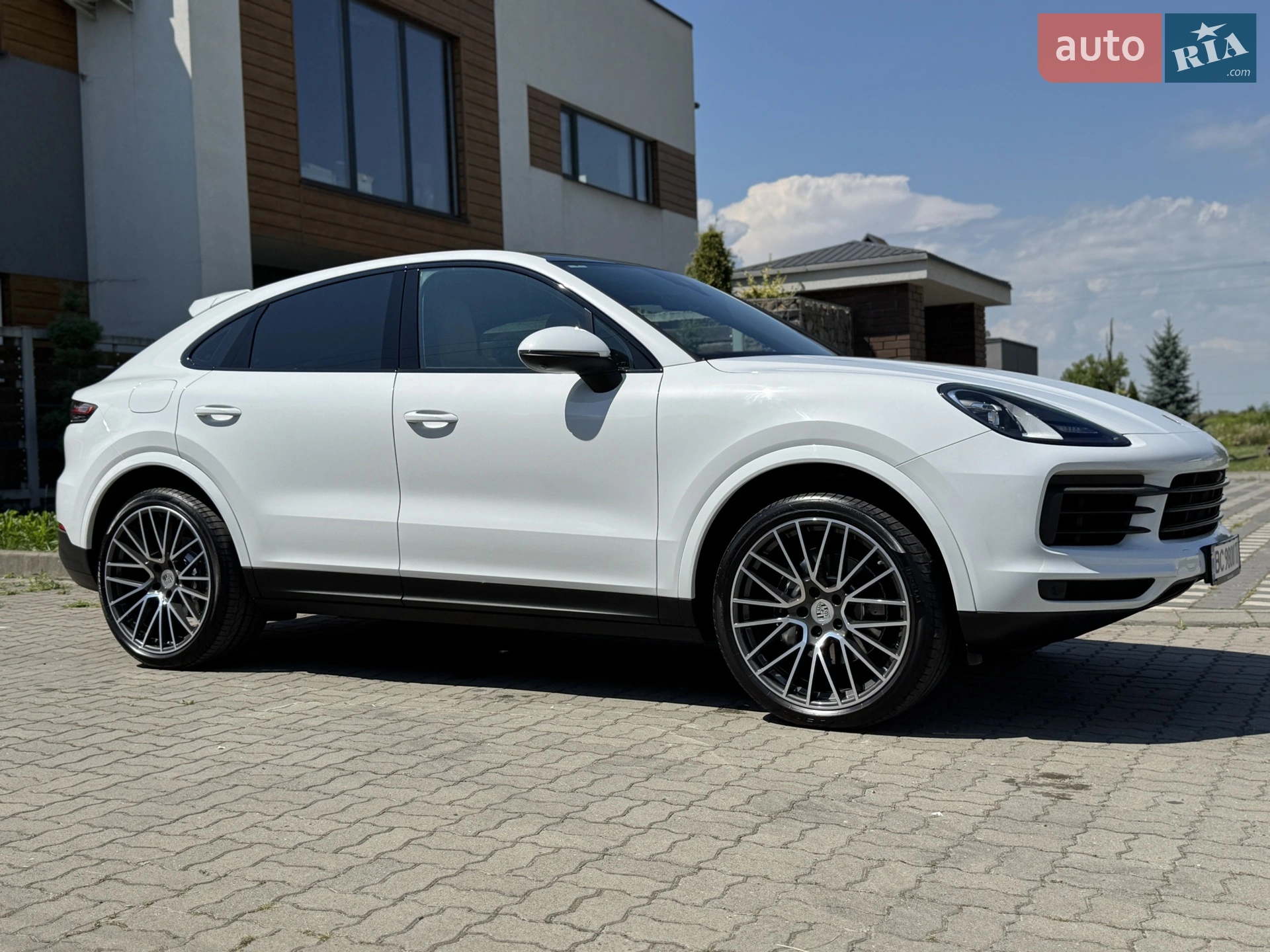 2019 Porsche Cayenne Coupe - мініатюра 38