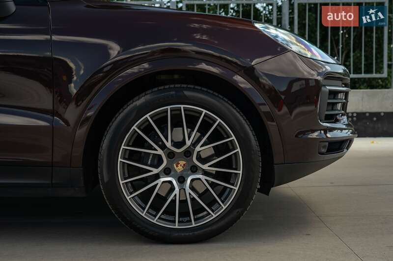 Внедорожник / Кроссовер Porsche Cayenne Coupe 2019 в Киеве