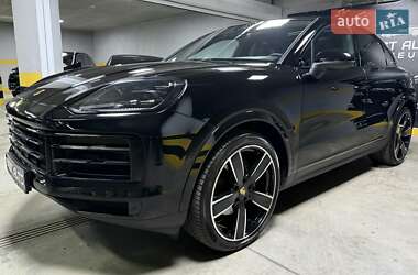 Внедорожник / Кроссовер Porsche Cayenne Coupe 2023 в 