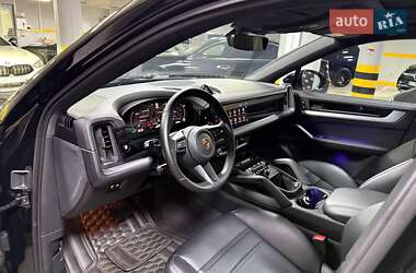 Внедорожник / Кроссовер Porsche Cayenne Coupe 2023 в 