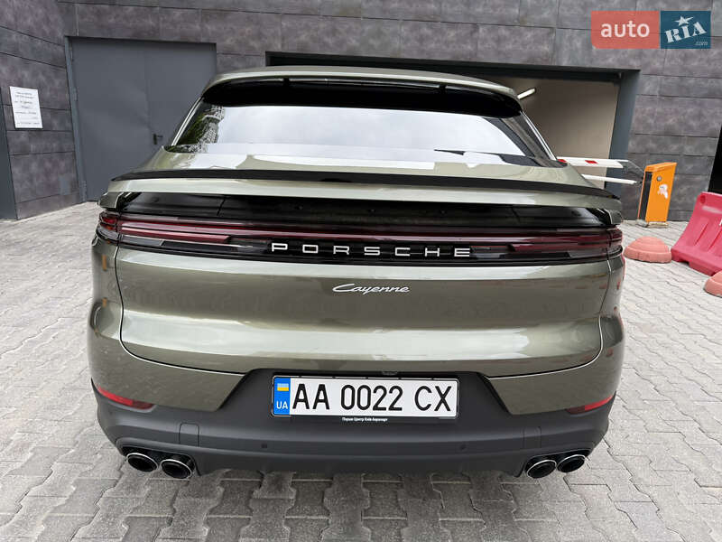 Позашляховик / Кросовер Porsche Cayenne Coupe 2023 в Києві