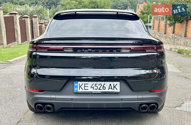 Внедорожник / Кроссовер Porsche Cayenne Coupe 2023 в 