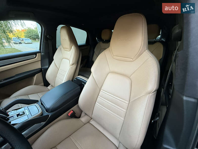 Внедорожник / Кроссовер Porsche Cayenne Coupe 2021 в Киеве фото 30 Внедорожник / Кроссовер Porsche Cayenne Coupe 2021 в Киеве