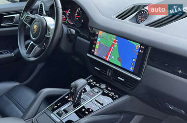Внедорожник / Кроссовер Porsche Cayenne Coupe 2021 в 