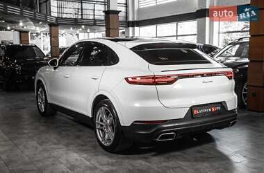 Внедорожник / Кроссовер Porsche Cayenne Coupe 2021 в 