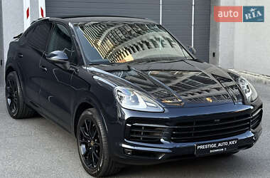 Внедорожник / Кроссовер Porsche Cayenne Coupe 2023 в 
