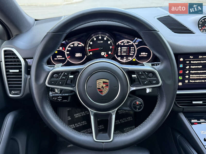 Внедорожник / Кроссовер Porsche Cayenne Coupe 2023 в Киеве