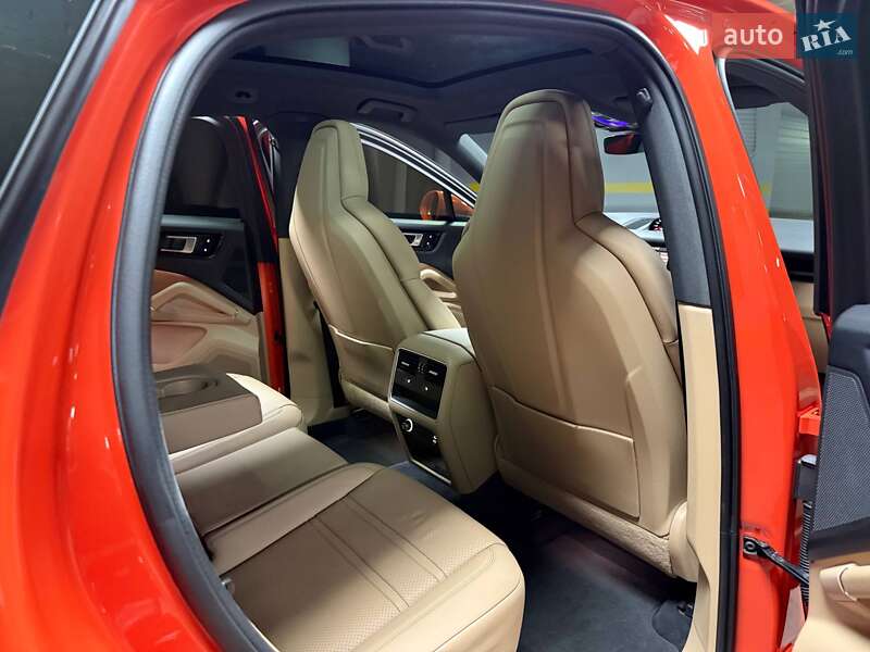 Позашляховик / Кросовер Porsche Cayenne Coupe 2020 в Києві