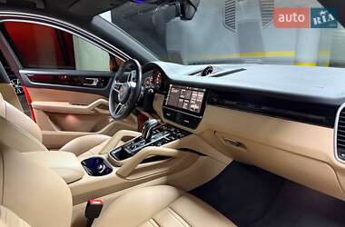 Внедорожник / Кроссовер Porsche Cayenne Coupe 2020 в 