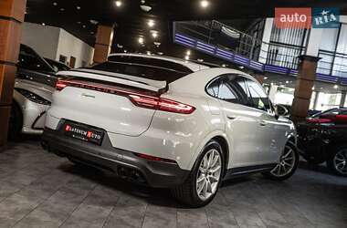 Внедорожник / Кроссовер Porsche Cayenne Coupe 2023 в 