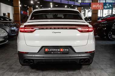 Внедорожник / Кроссовер Porsche Cayenne Coupe 2023 в 