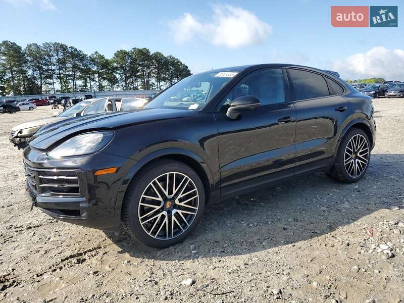 Porsche Cayenne Coupe 2025
