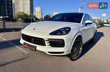 Внедорожник / Кроссовер Porsche Cayenne Coupe 2019 в 