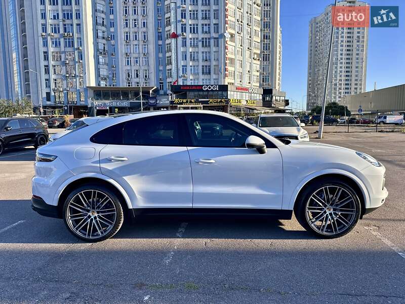 Внедорожник / Кроссовер Porsche Cayenne Coupe 2019 в Киеве