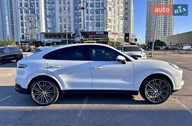 Внедорожник / Кроссовер Porsche Cayenne Coupe 2019 в 