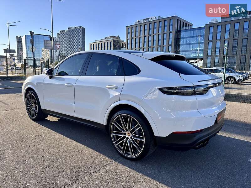 Внедорожник / Кроссовер Porsche Cayenne Coupe 2019 в Киеве