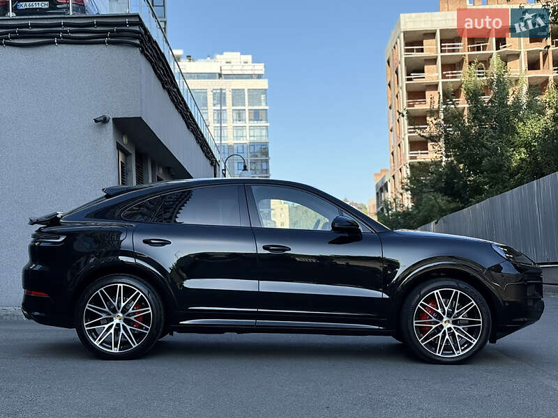 Позашляховик / Кросовер Porsche Cayenne Coupe 2024 в Києві
