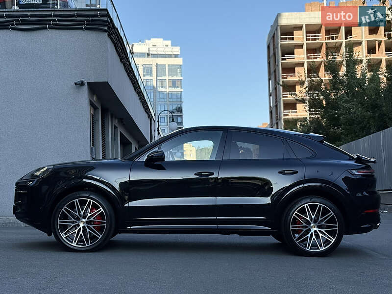 Позашляховик / Кросовер Porsche Cayenne Coupe 2024 в Києві