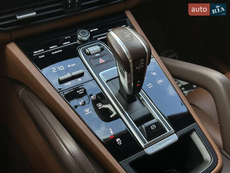 Внедорожник / Кроссовер Porsche Cayenne Coupe 2020 в Мукачево