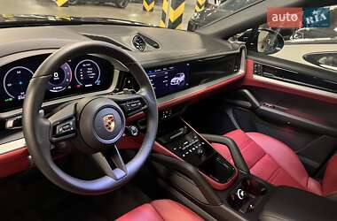 Внедорожник / Кроссовер Porsche Cayenne Coupe 2024 в 