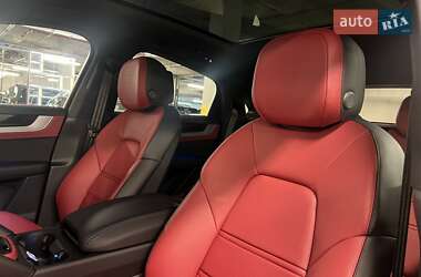 Внедорожник / Кроссовер Porsche Cayenne Coupe 2024 в 