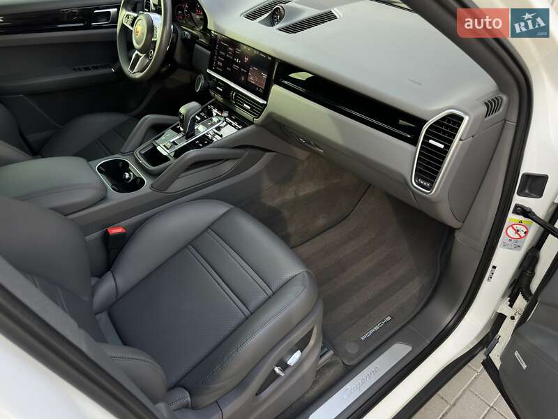 Позашляховик / Кросовер Porsche Cayenne Coupe 2020 в Мукачевому фото 44 Позашляховик / Кросовер Porsche Cayenne Coupe 2020 в Мукачевому