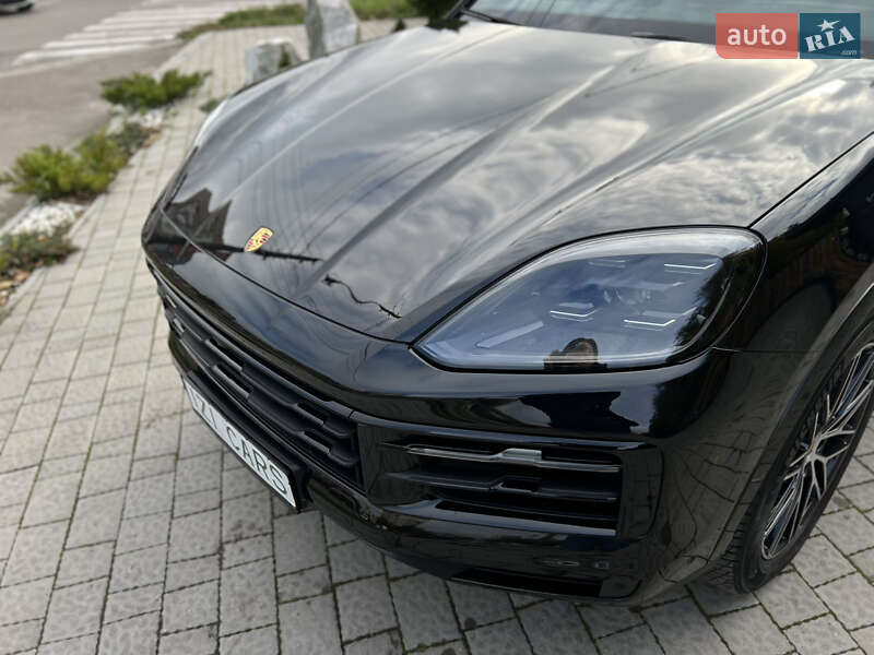 Позашляховик / Кросовер Porsche Cayenne Coupe 2023 в Львові