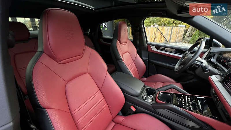 Позашляховик / Кросовер Porsche Cayenne Coupe 2023 в Львові