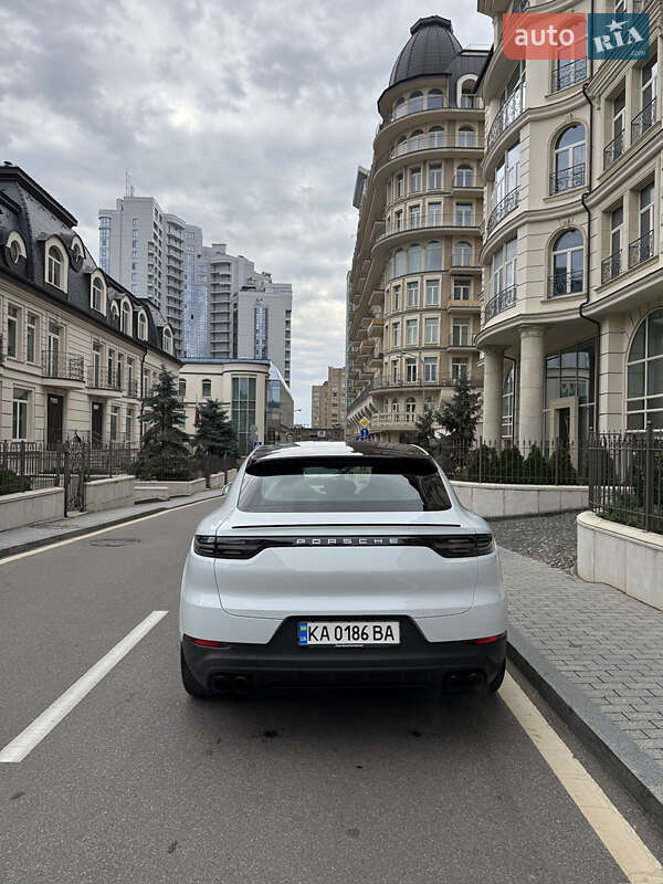 Внедорожник / Кроссовер Porsche Cayenne Coupe 2020 в Киеве