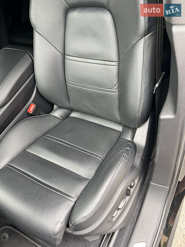 Позашляховик / Кросовер Porsche Cayenne Coupe 2023 в Києві фото 56 Позашляховик / Кросовер Porsche Cayenne Coupe 2023 в Києві