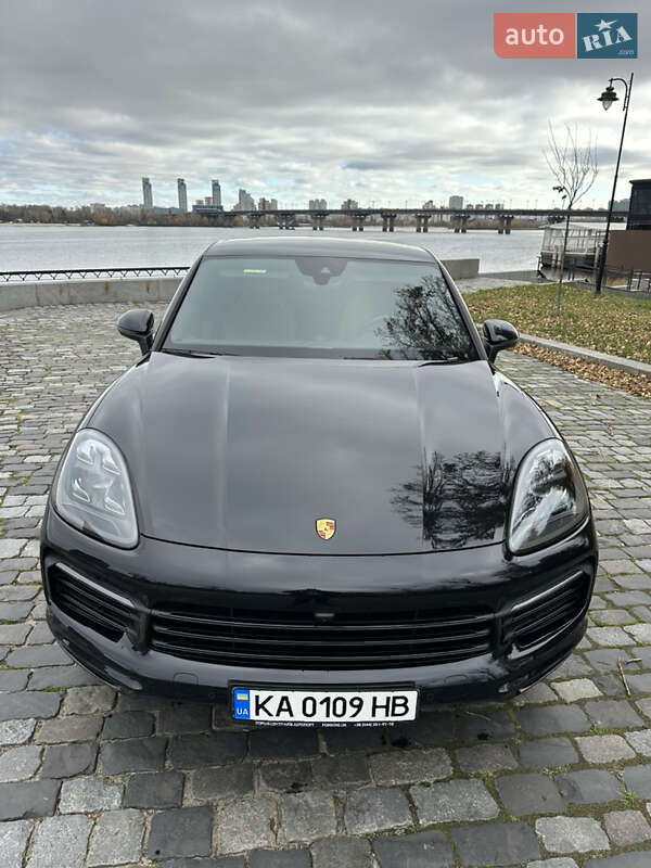 Позашляховик / Кросовер Porsche Cayenne Coupe 2021 в Києві